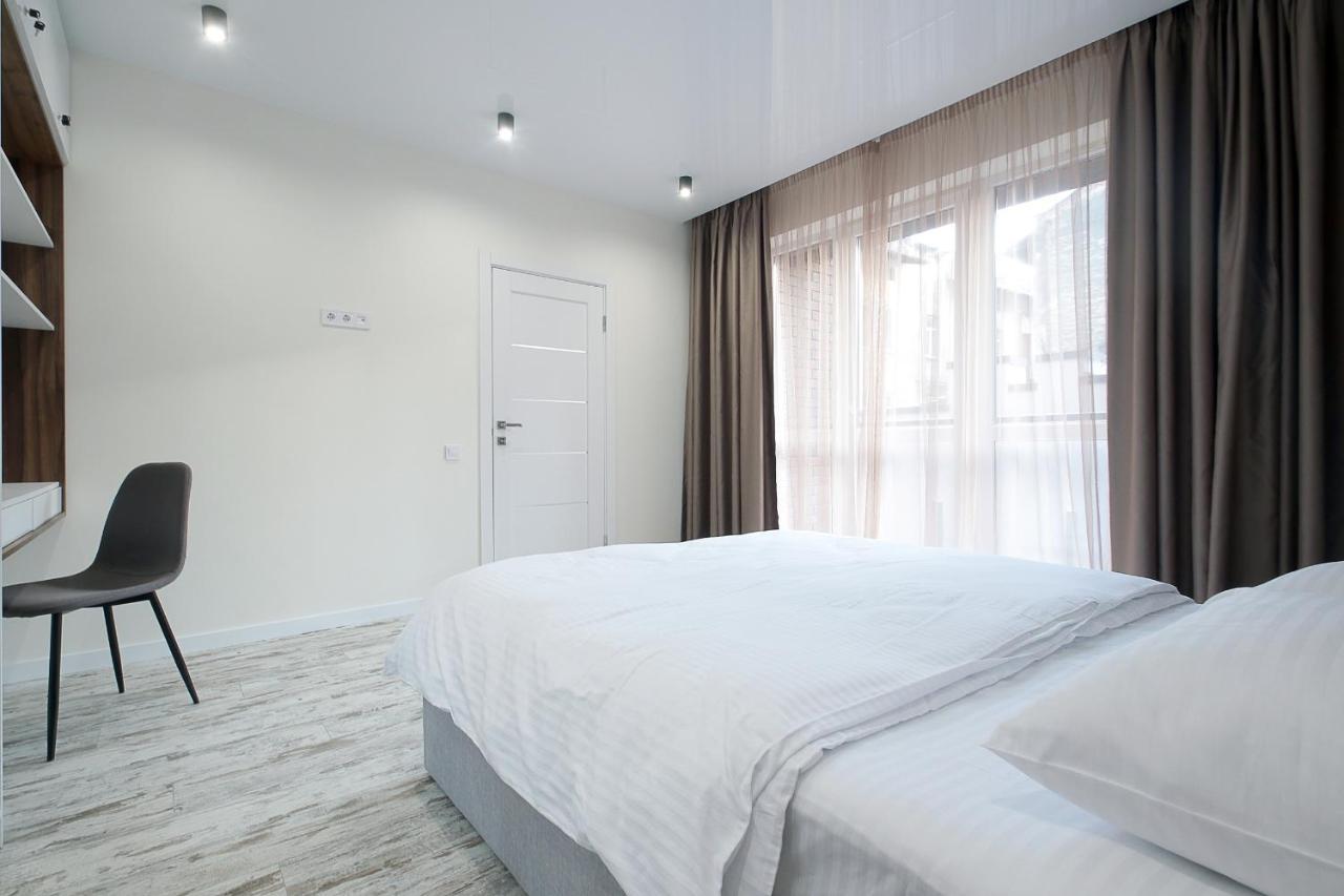 Апартаменты Luxury Nest Lviv Center Экстерьер фото
