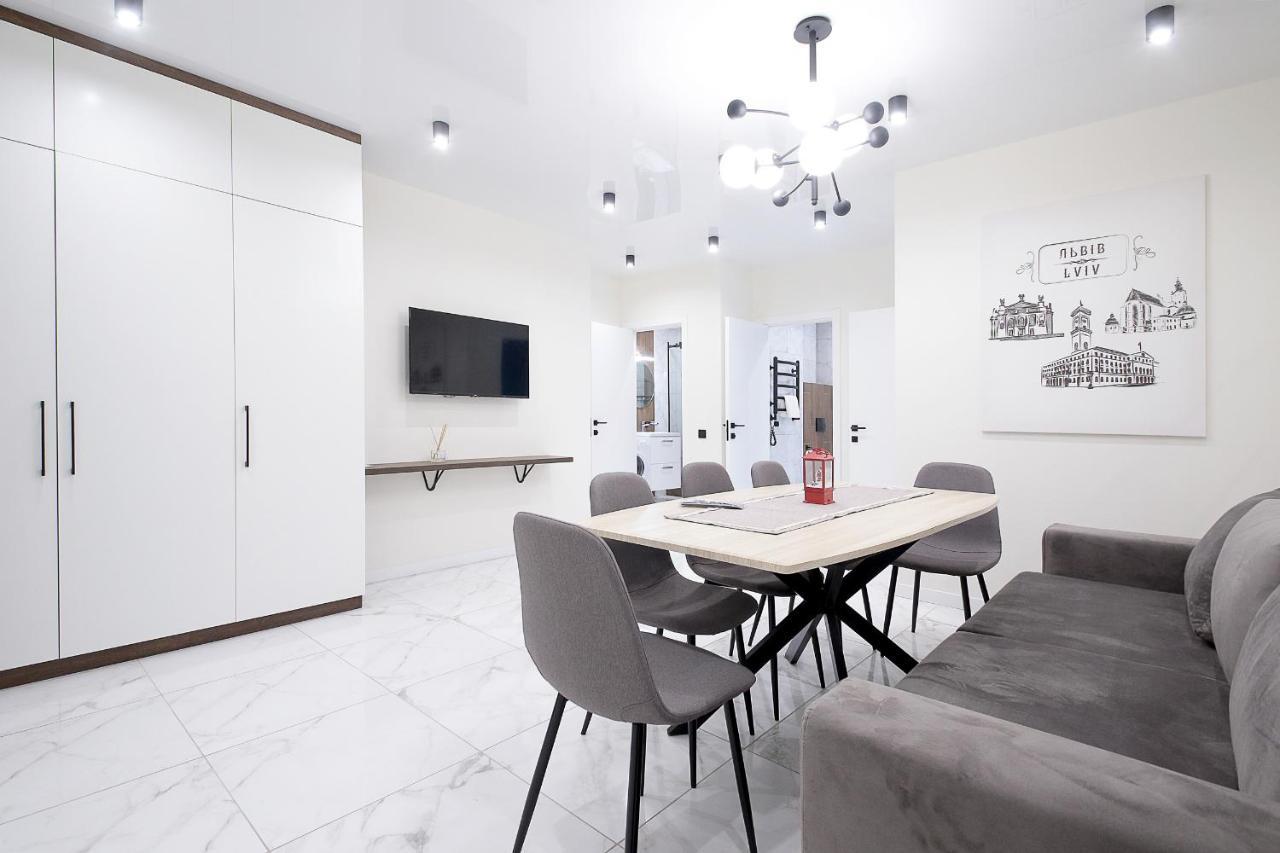 Апартаменты Luxury Nest Lviv Center Экстерьер фото