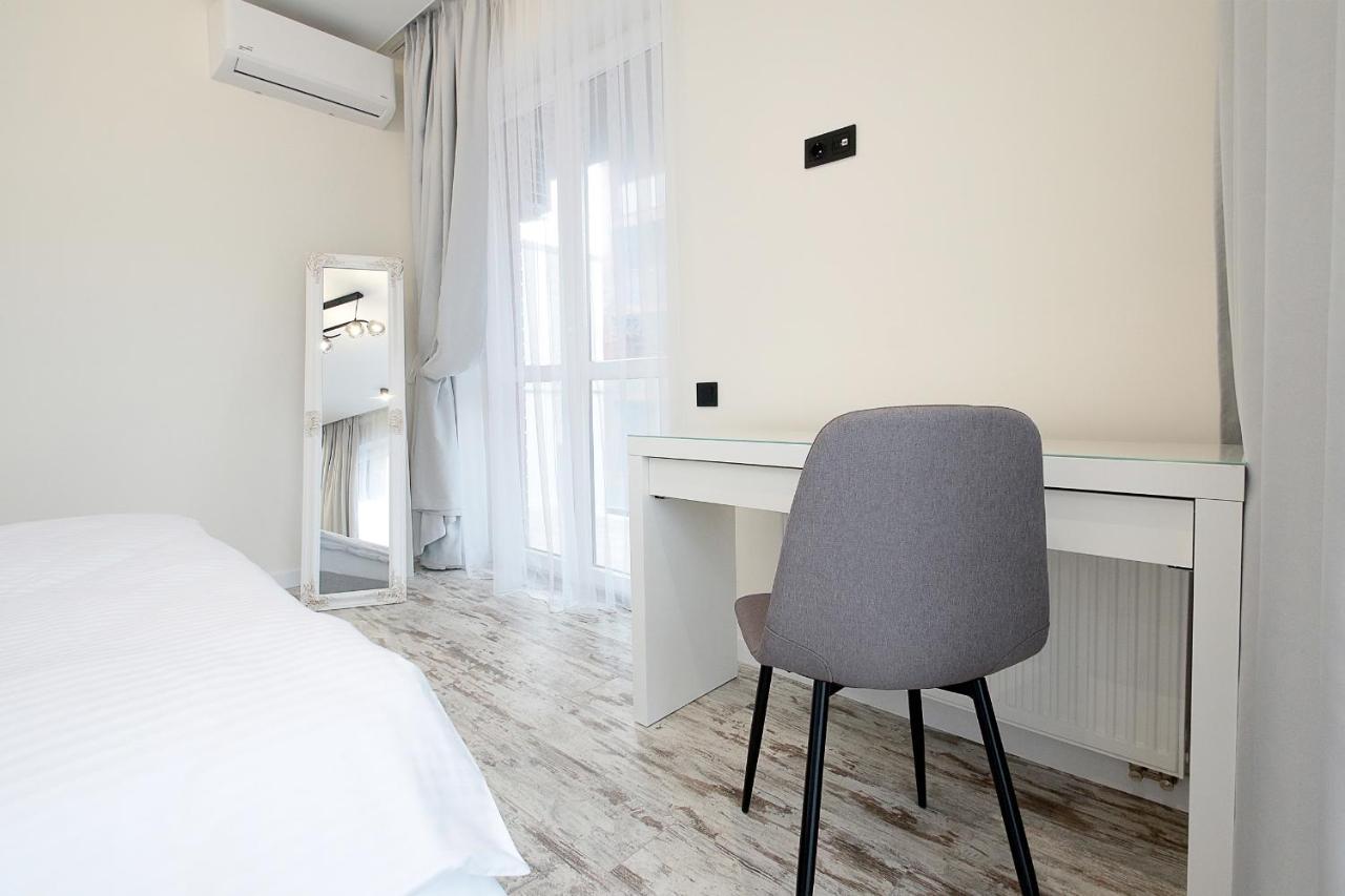 Апартаменты Luxury Nest Lviv Center Экстерьер фото