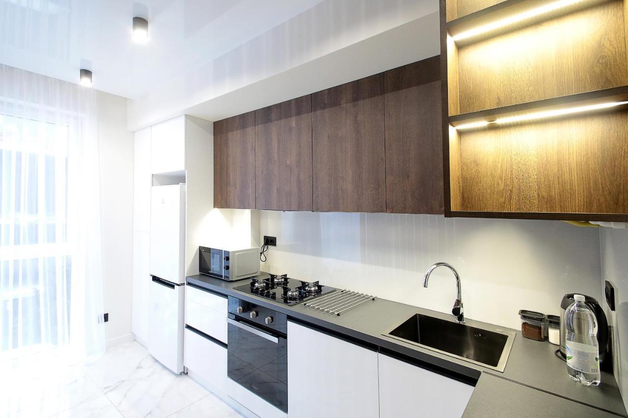 Апартаменты Luxury Nest Lviv Center Экстерьер фото