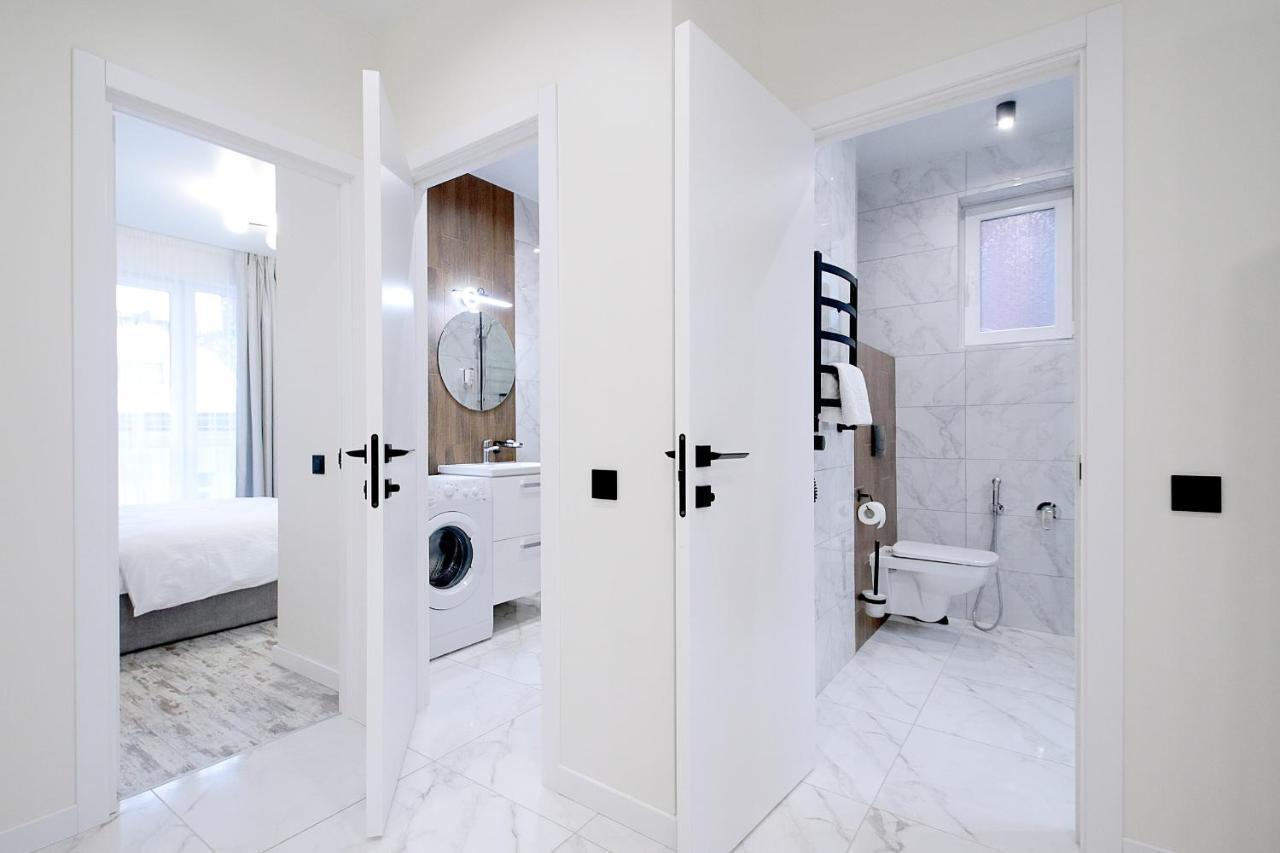 Апартаменты Luxury Nest Lviv Center Экстерьер фото