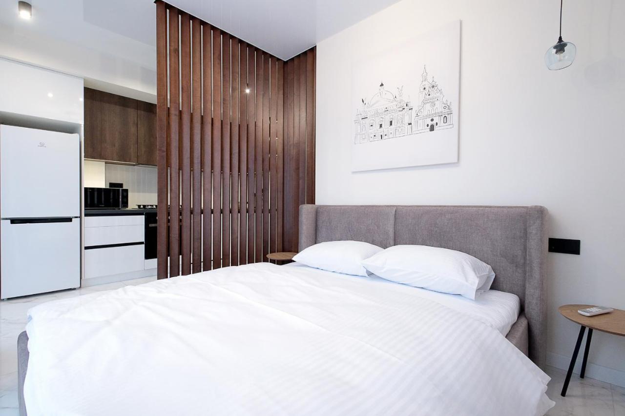 Апартаменты Luxury Nest Lviv Center Экстерьер фото