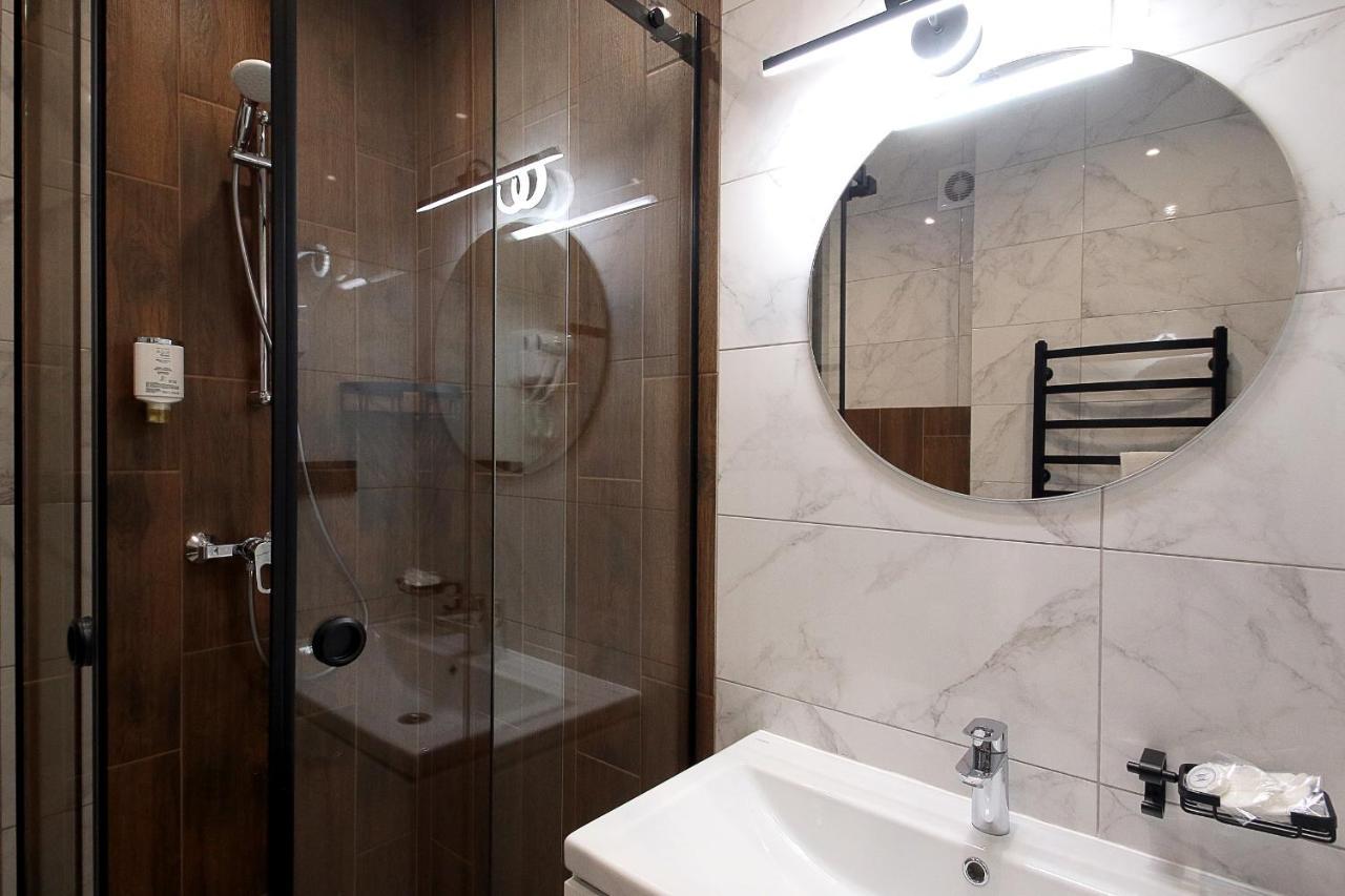 Апартаменты Luxury Nest Lviv Center Экстерьер фото